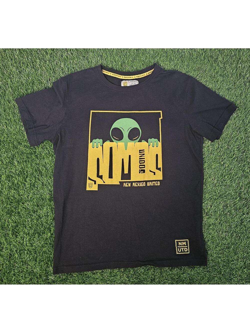 New Mexico United Mens Medium T-Shirt Short Sleeve Black And Yellow Alien